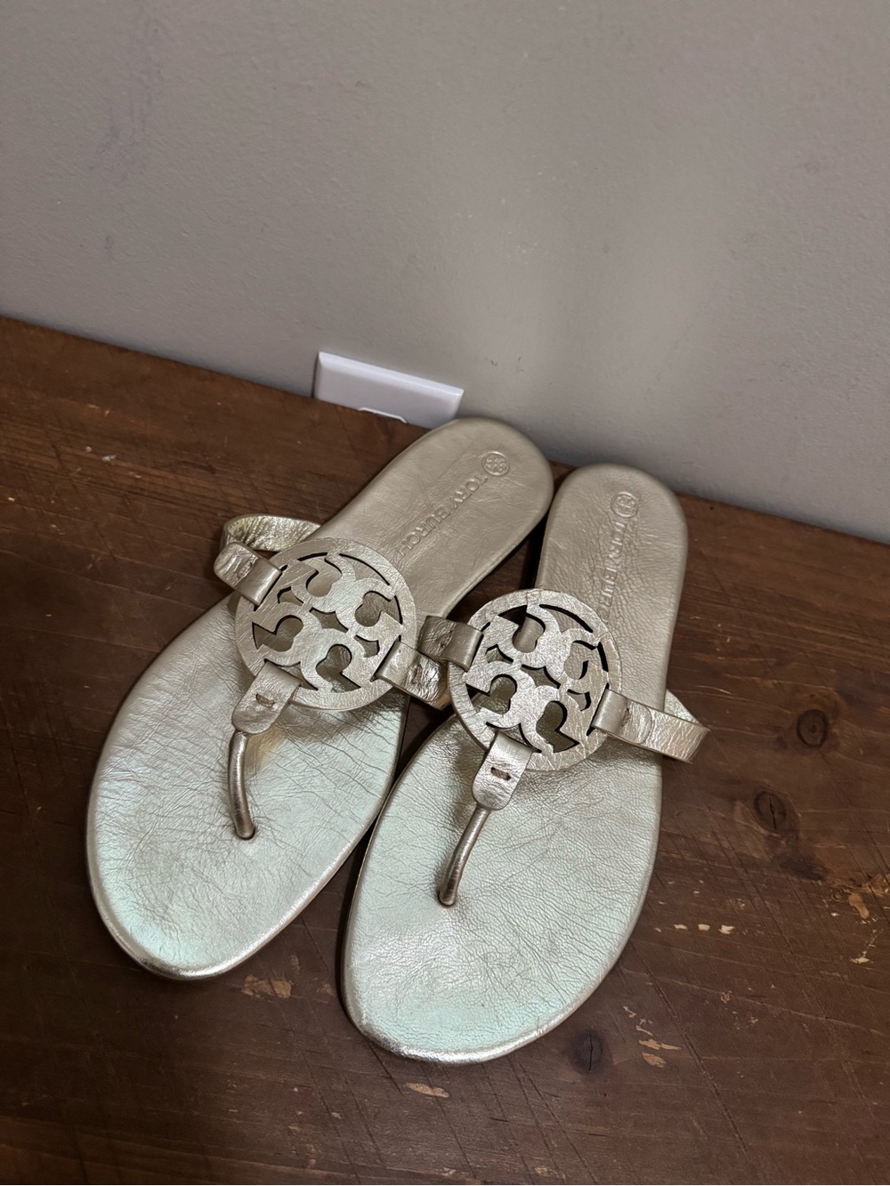 Tory Burch Miller Sandals Gold Metallic Size 10.5